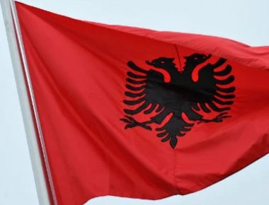 Αλβανική συμπεριφορά: Αλβανός βρίζει χυδαία την χώρα μας επειδή δεν μπόρεσαν να τον εξυπηρετήσουν στο ΚΕΠ